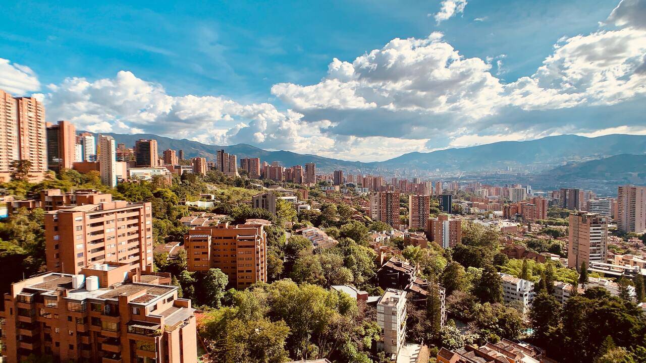 top-5-mejores-barrios-vivir-el-poblado-la-haus